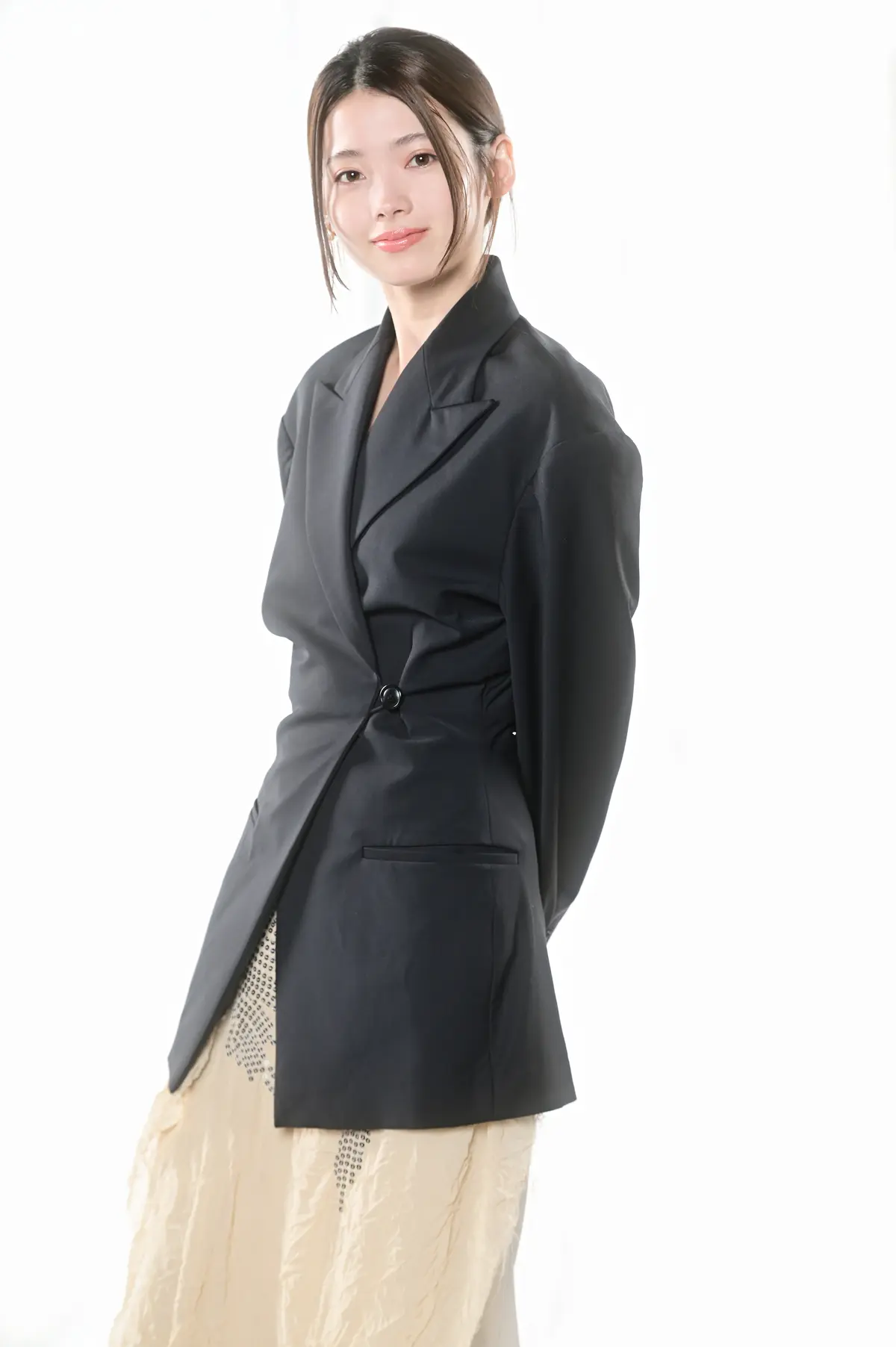 南琴奈 写真1