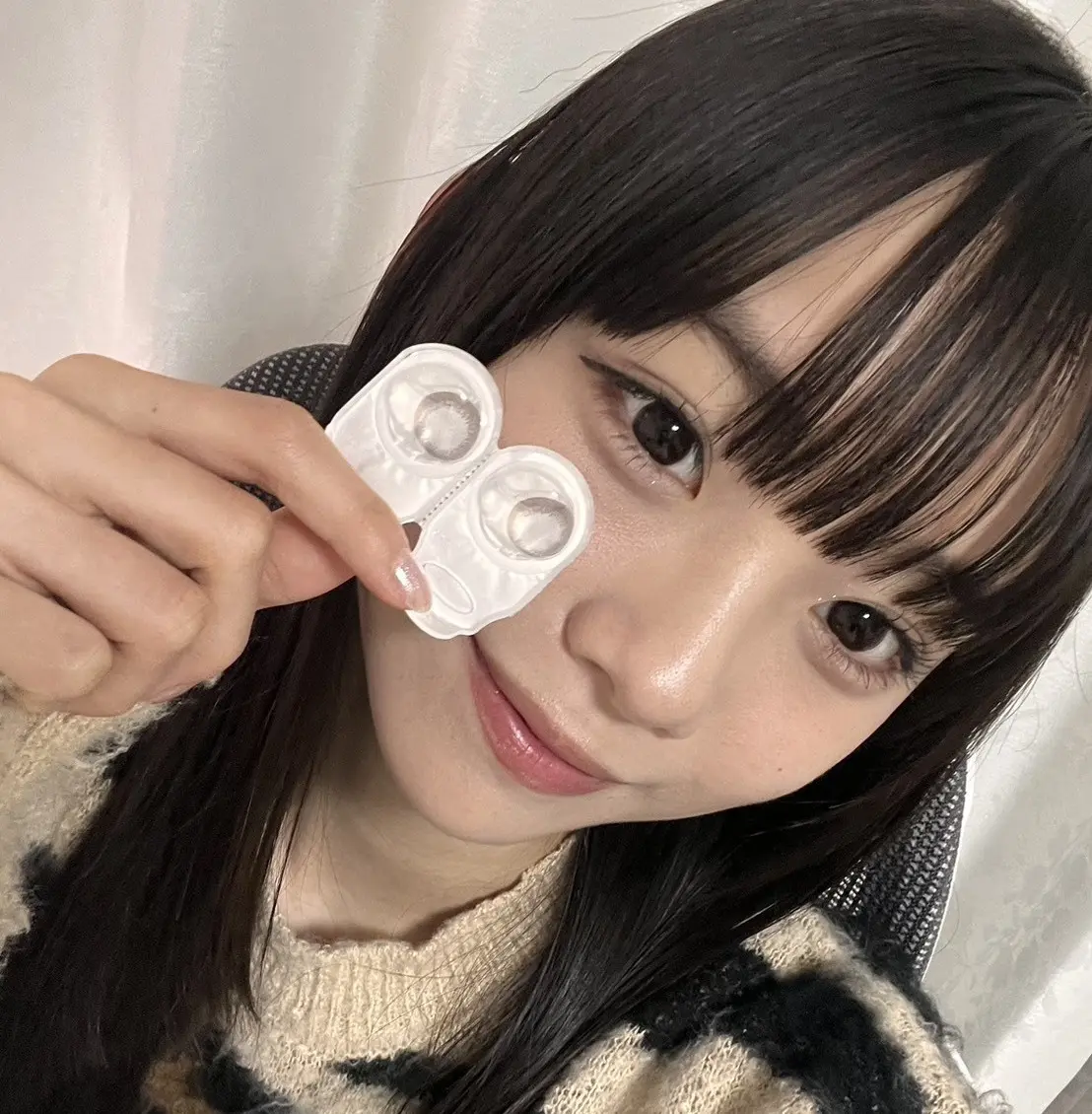 松本麗世 カラコン