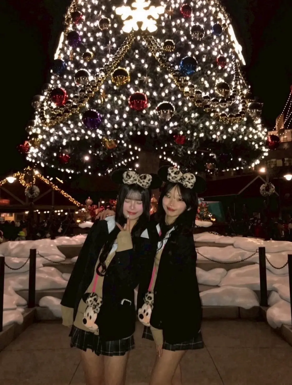 ”ヒョウ柄” グッズは制服ディズニーの必の画像_1