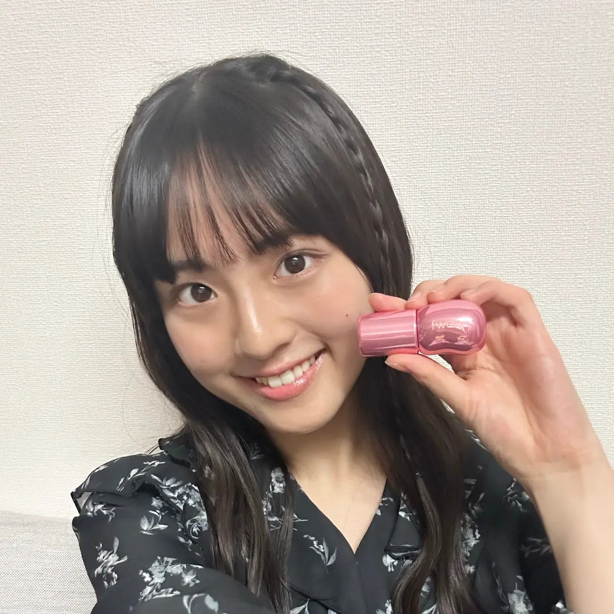 竹下優名『fwee』のリップ