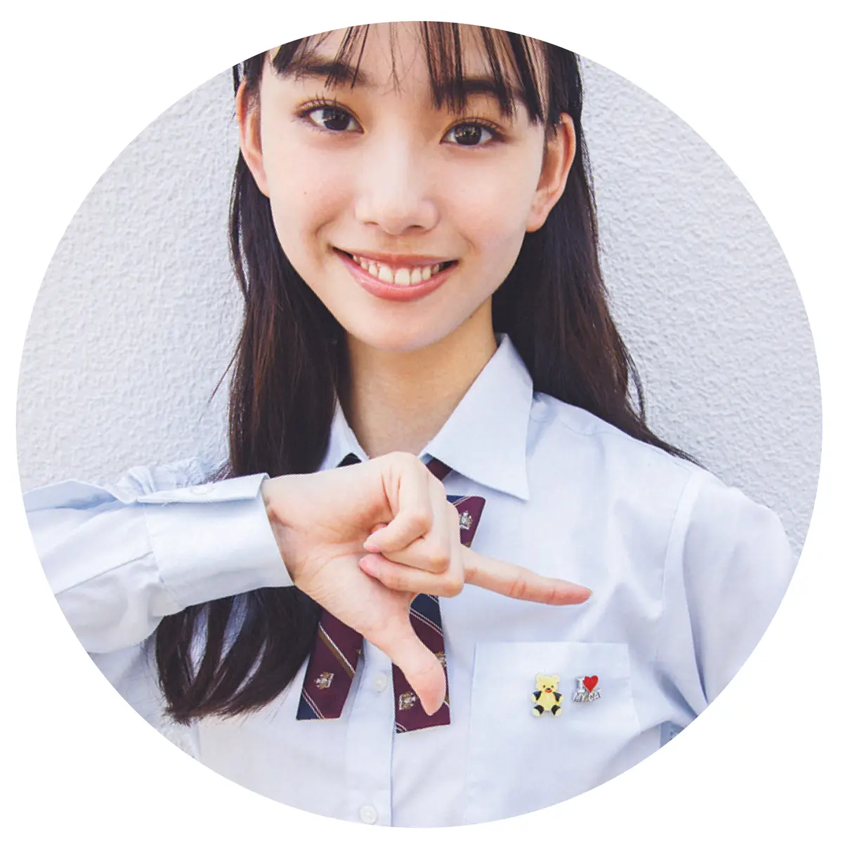 ポケットにピンバッチ