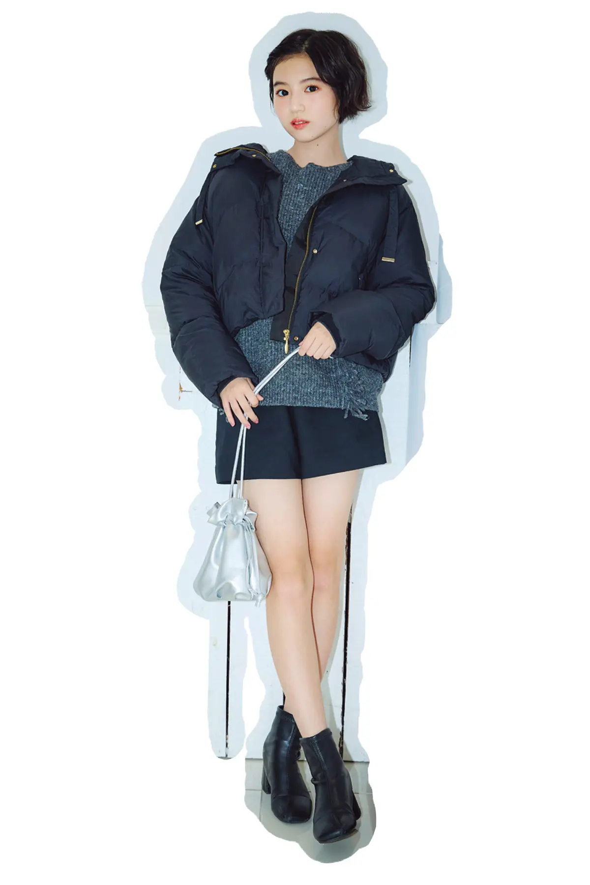 佐々木満音／ショート丈ダウンが盛れる！  