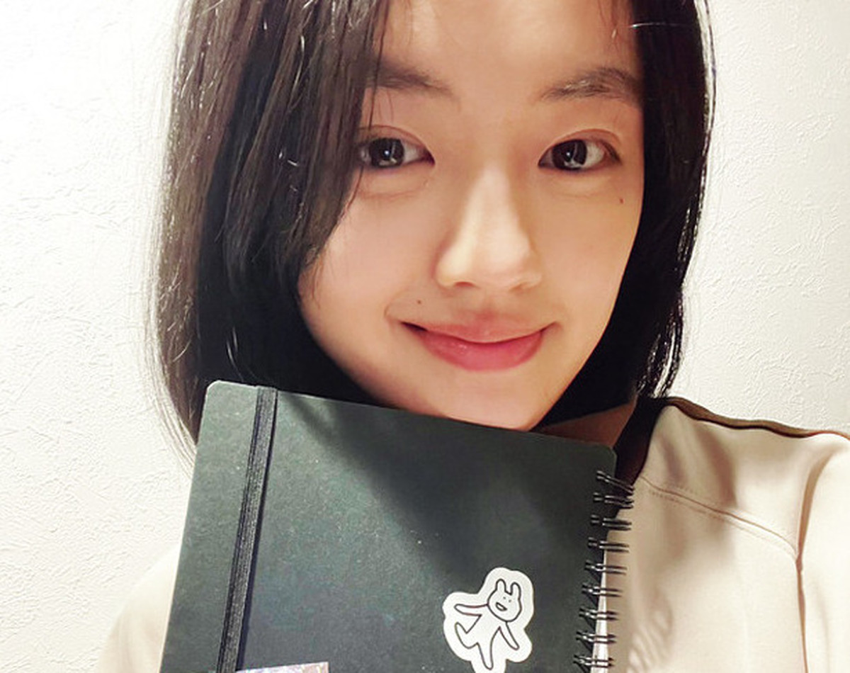 上坂樹里】1年以上続けているのは日記をつけること♡ | Seventeen-Web