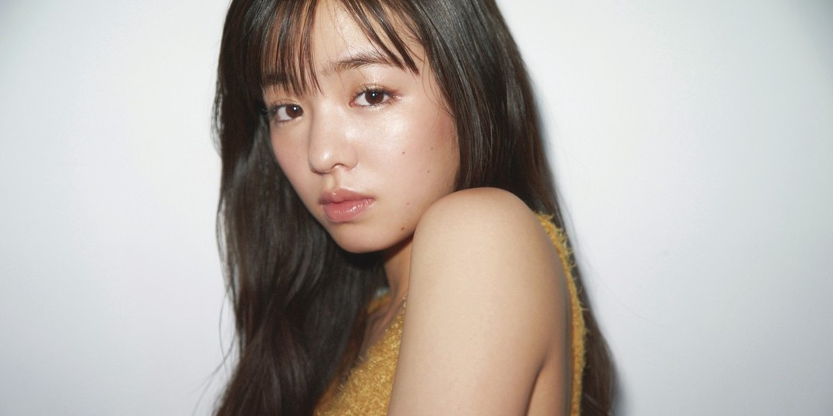 ヴィセ』の新作コスメで大人っぽメイクにトライ！ | Seventeen-Web