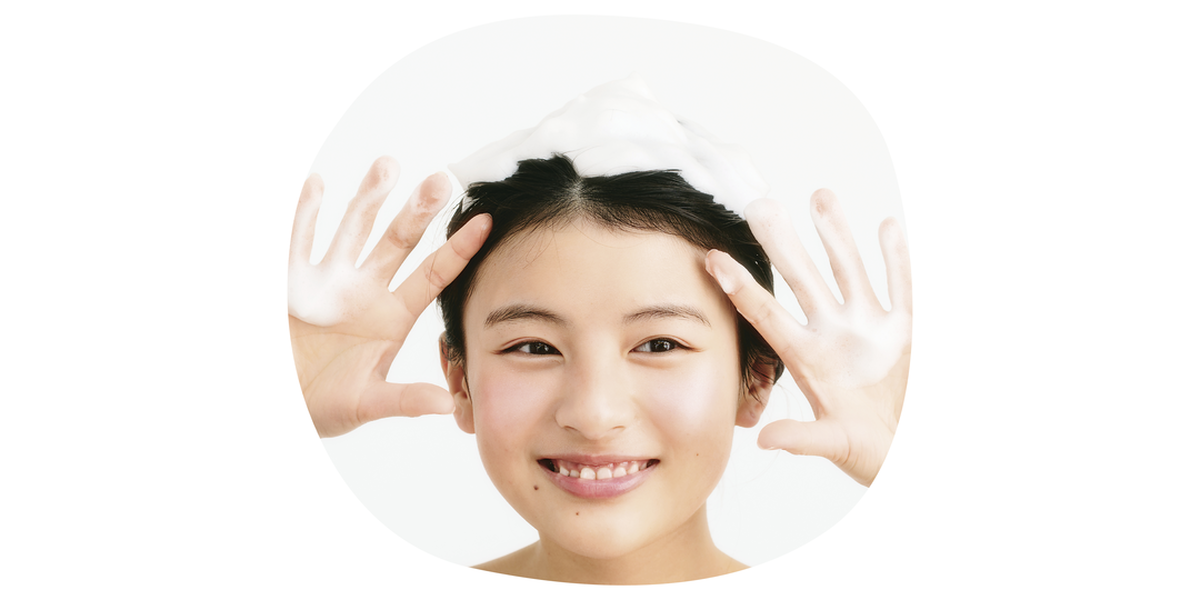 サラサラヘアを作るのに大切なシャンプーのポイントは? | Seventeen-Web