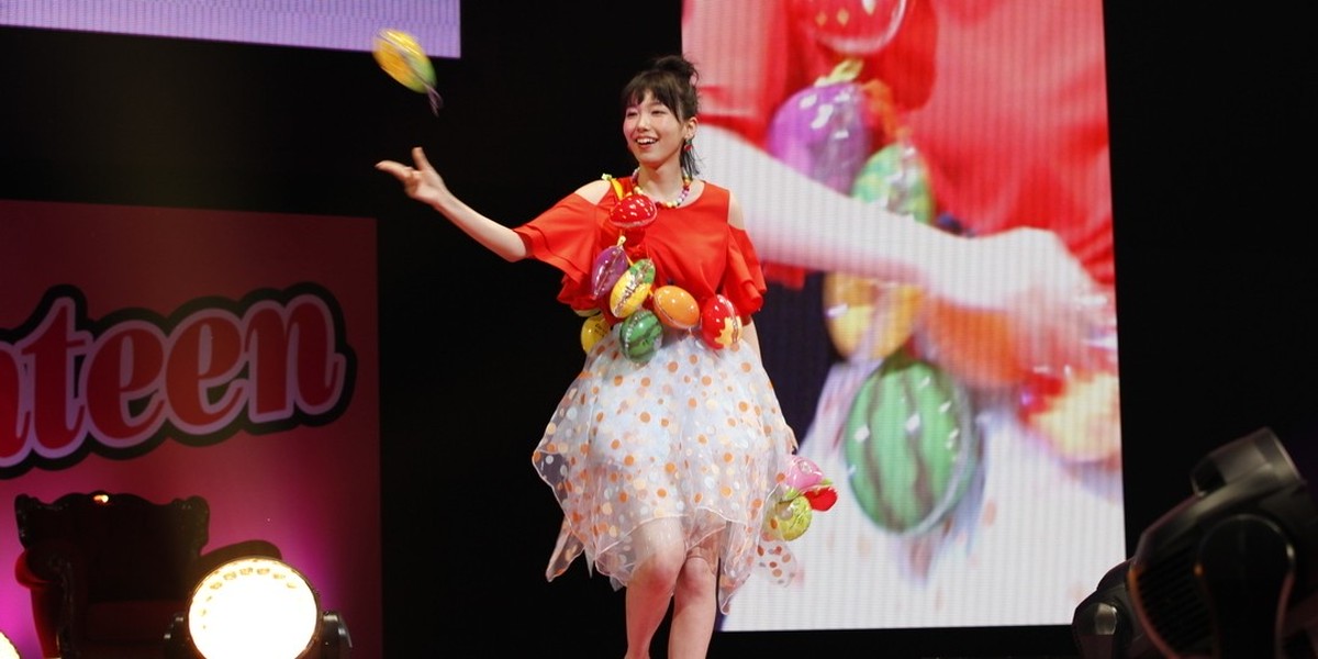 Seventeen夏の学園祭2016】飯豊まりえ&ゲラーズのサイン入りの