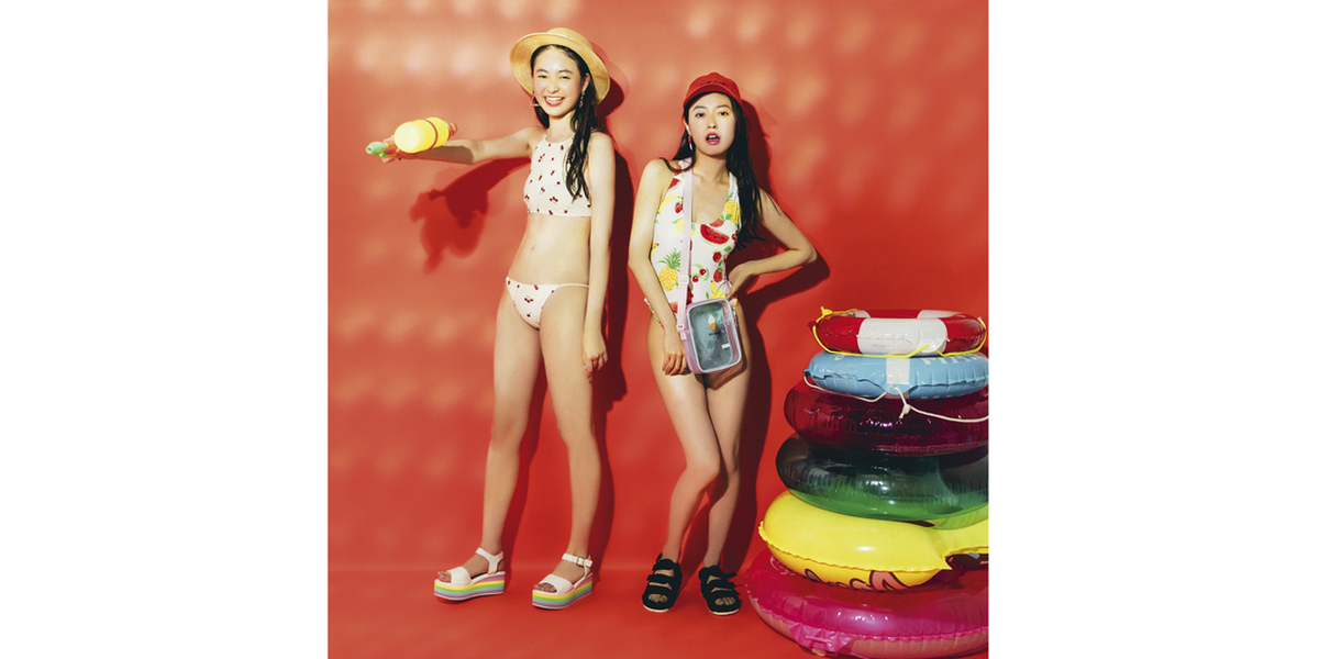 ポップなフルーツ水着で、シュワッとさわやか！ | Seventeen-Web
