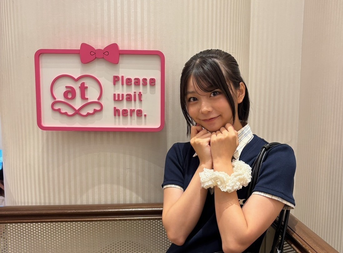 【稲光亜依】あっとほぉーむカフェ♡
