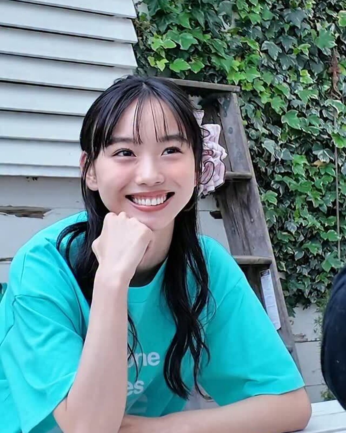 夏イベントで映える🌴最旬ヘアアレンジパート②いくよ〜😻💖麗世▶️「ハーフアップおだんご」アレンジ舞羽▶️「スカーフ×キャップ」アレンジ⊹₊⟡⋆˚⊹—————————⊹₊⟡⋆˚⊹Seventeen夏号発