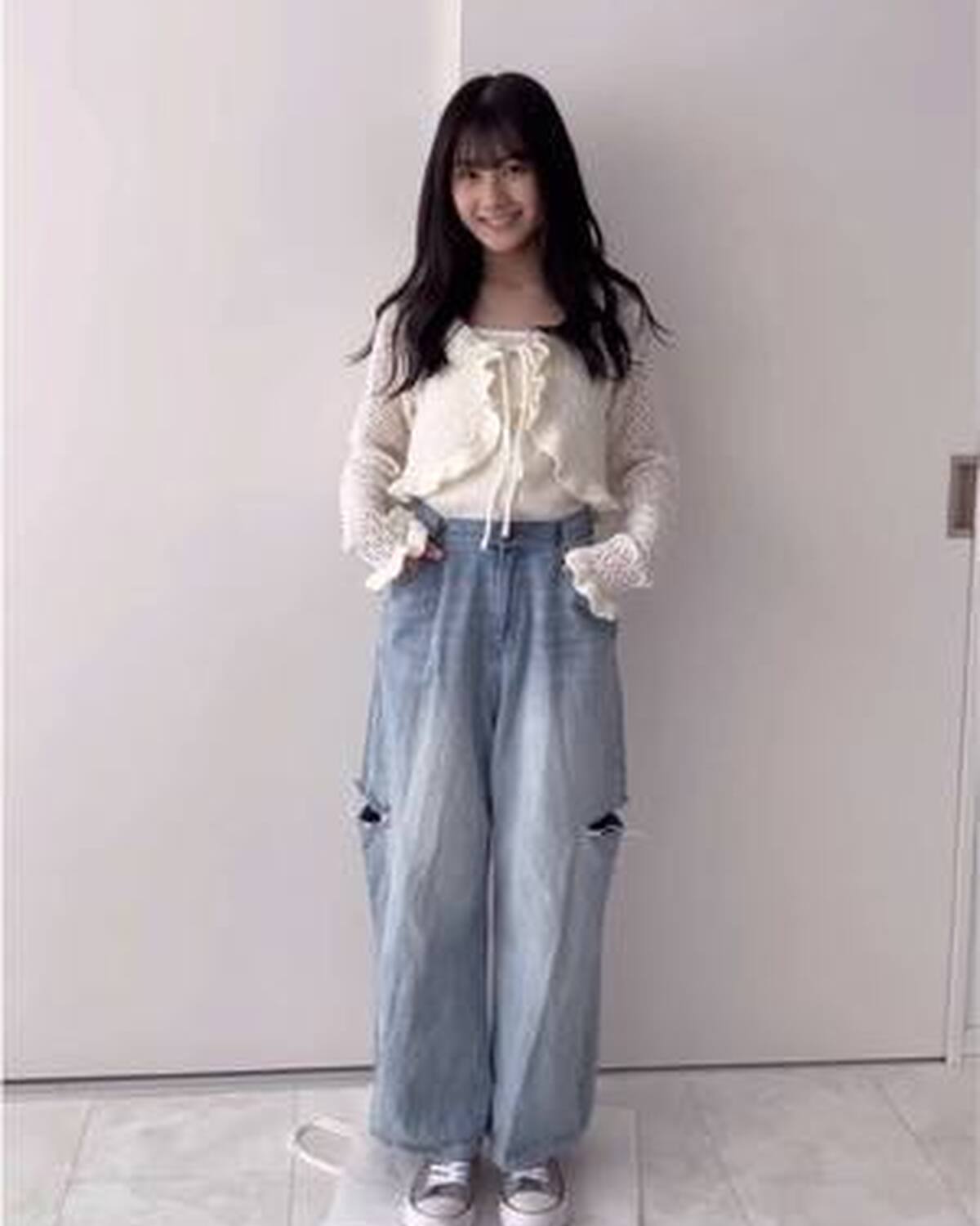 STクリエイター #藤本唯千夏 ちゃん的「春の韓国っぽファッション」☘️🌸👗 【1コーデ目】トップス・スカート：ems excite 【2コーデ目】トップス：ems excite、スカート：repip
