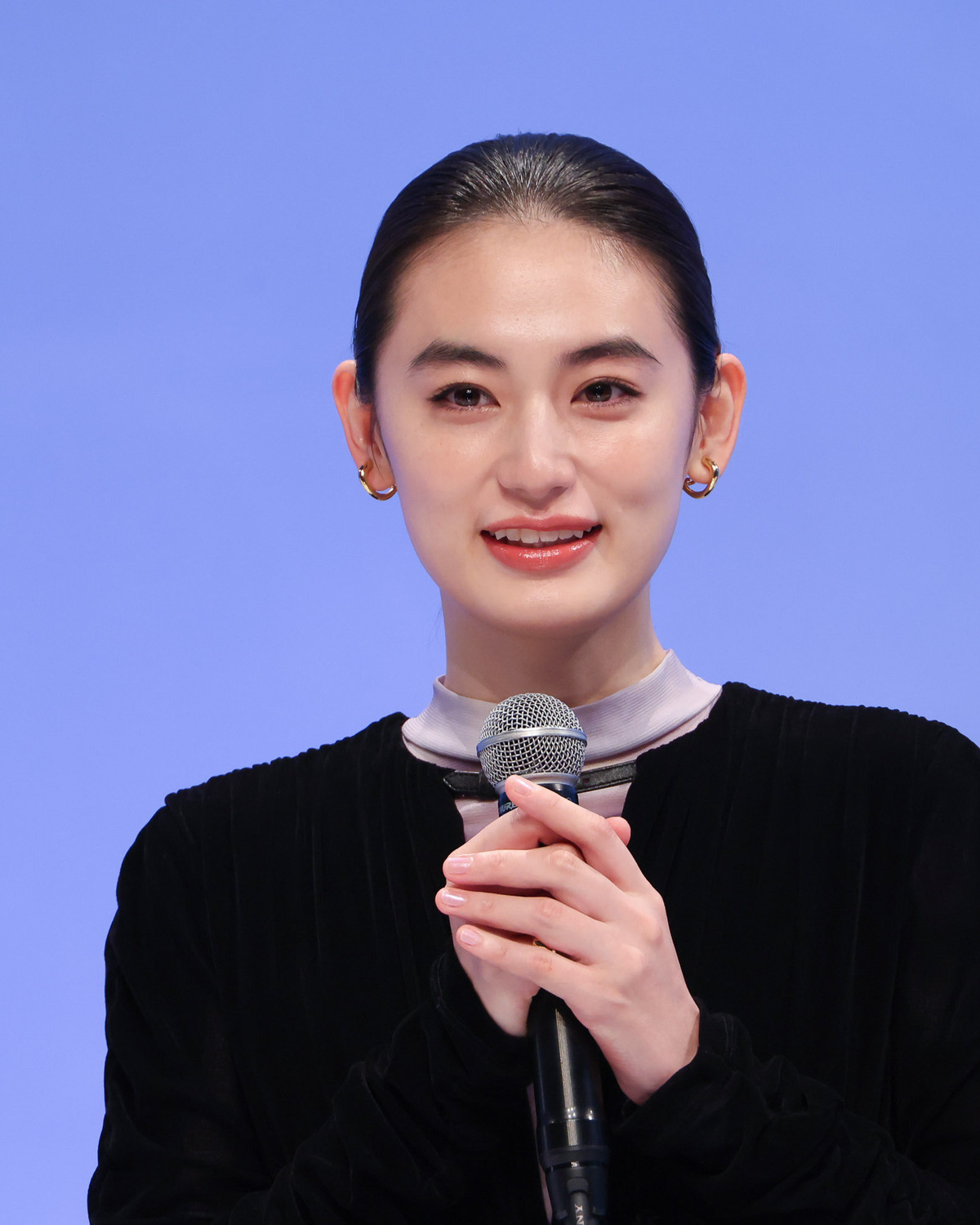八木莉可子さんが、『終幕のロンド』で新人遺品整理人で出演。