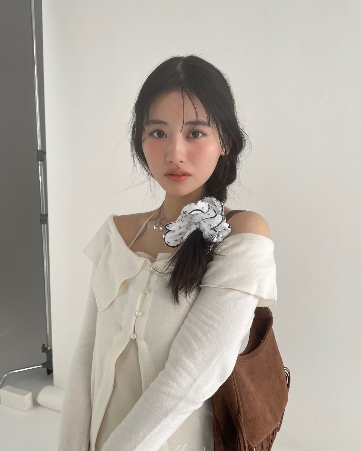 ワンピース企画のるき📸🤍サイドでゆる編み込み×大きめシュシュが今年っぽくてかわいい💐#Seventeen #セブンティーン #ST #雑誌 #ファッション雑誌 #関谷瑠紀 #美少女 #ワンピース #春