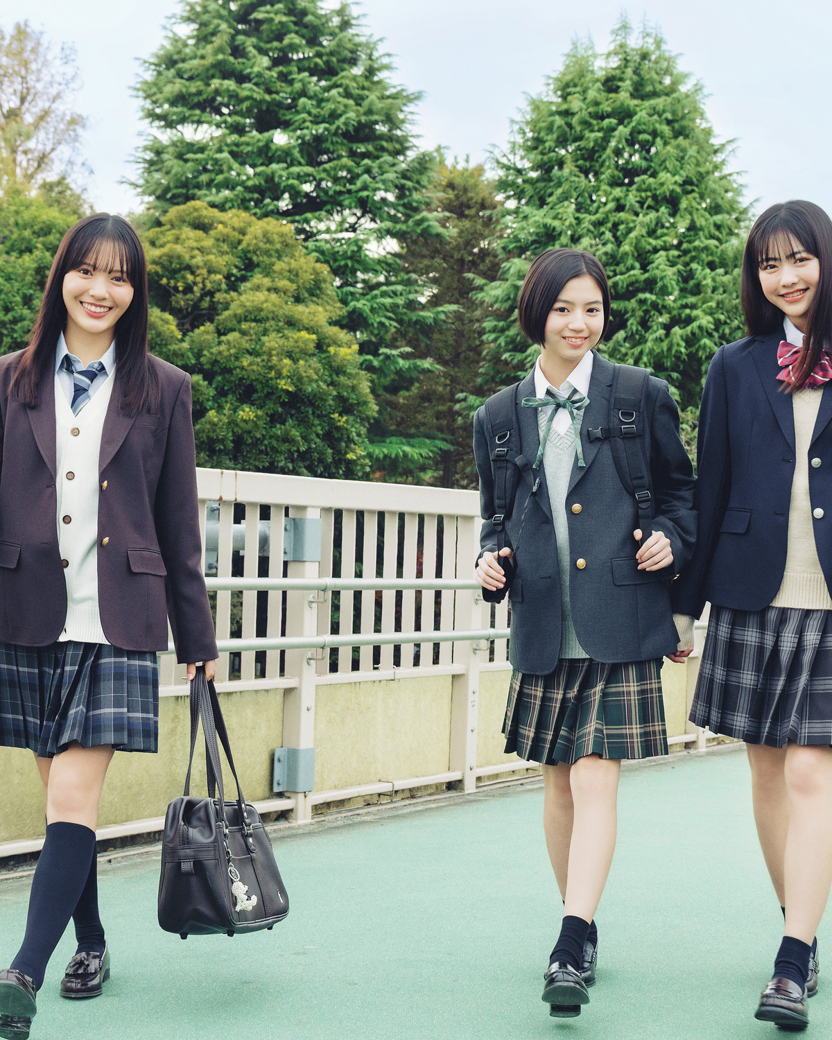 【学年別おすすめ制服コーデ】高1は王道清楚×ワタシらしく着こなしてみて！