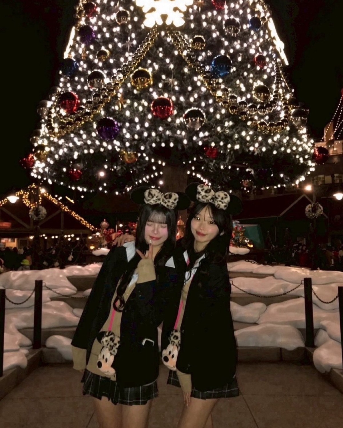 ”ヒョウ柄” グッズは制服ディズニーの必需品！ 流行のアイテムを紹介♪