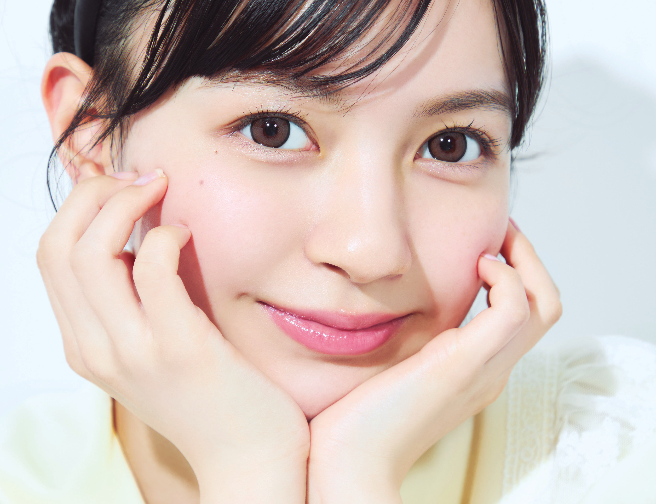 アイドル級のきらめきをゲット！キラキラ水光レンズ×ぷっくり涙袋eye【カラコンありきの爆盛れメイク】