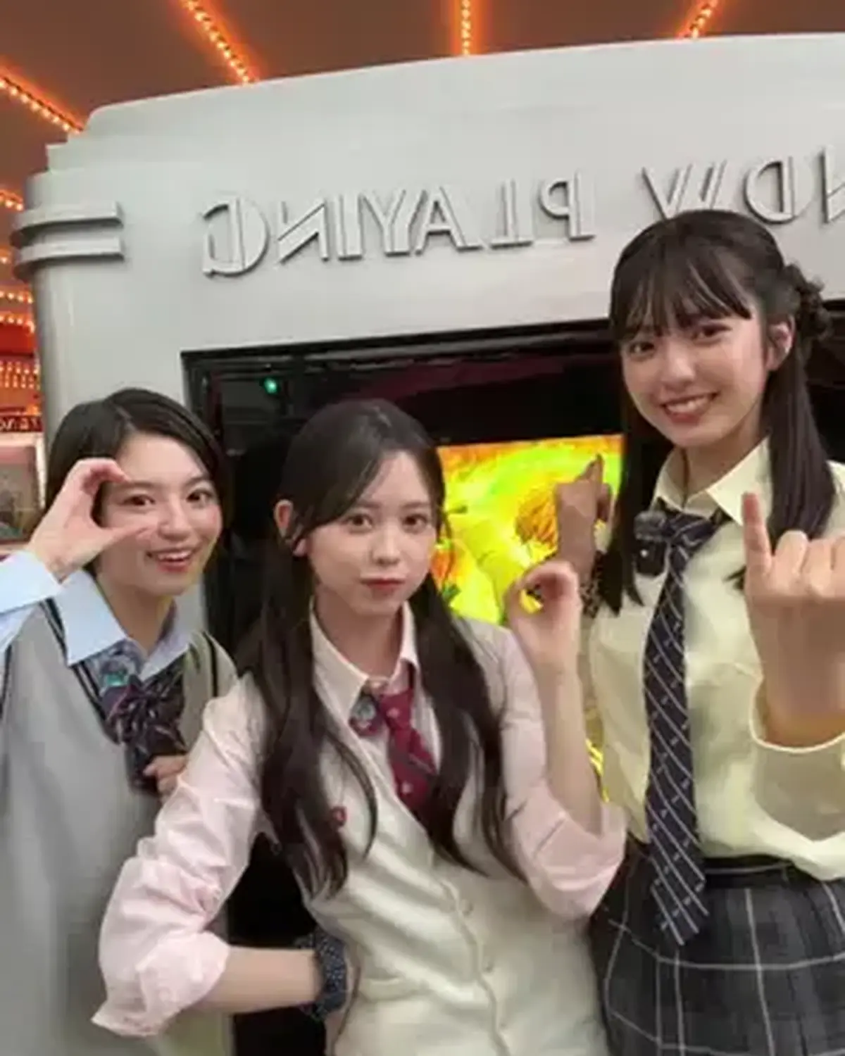 次女に教えてもらいながら踊ってみた🥺❤️‍🔥 #梶原叶渚 #堀口真帆 #佐々木満音 #ユニバ #usj @梶原 叶渚 @堀口 真帆 @佐々木 満音(みろん)
