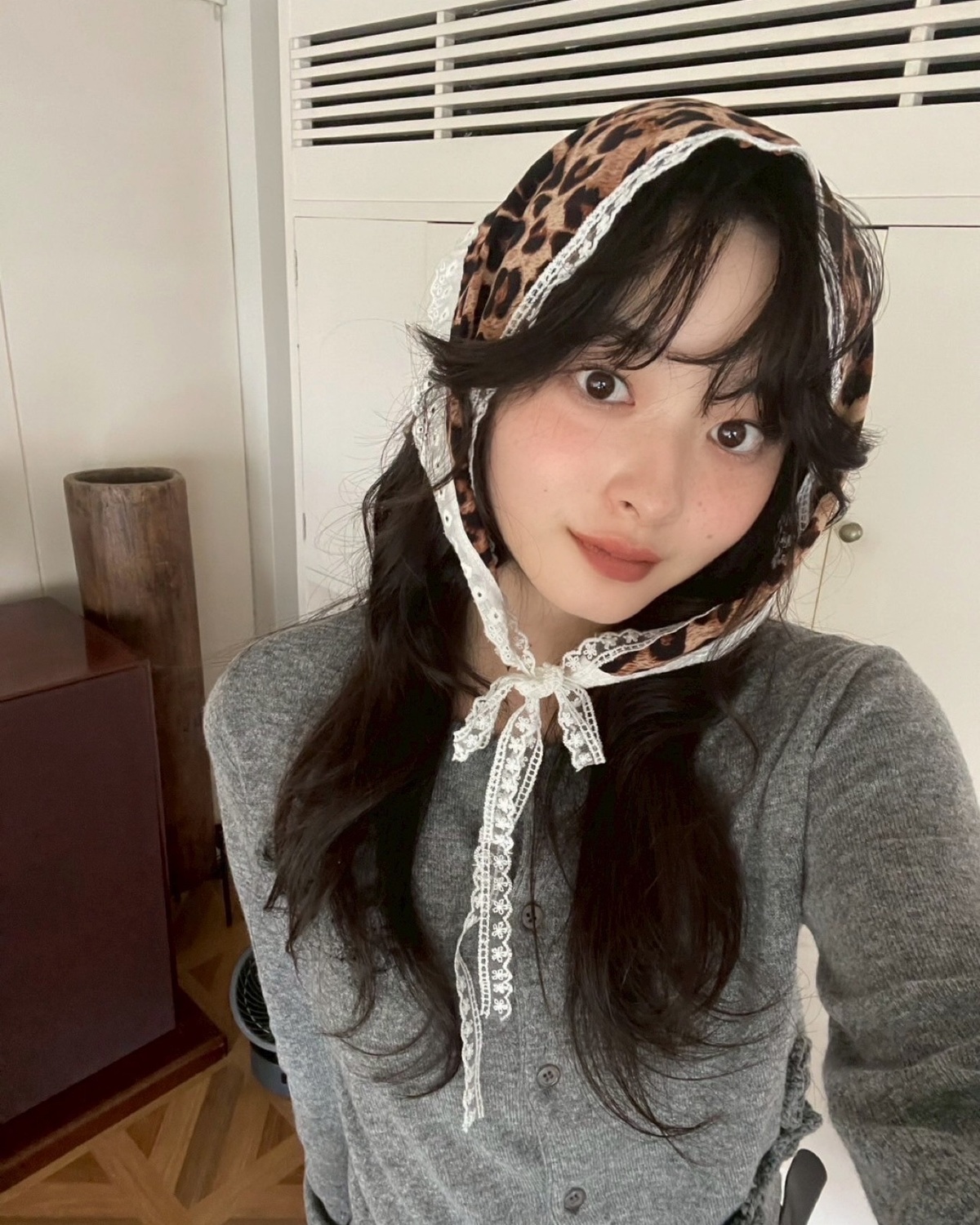 いろんな秋コーデめりい👧🏻🍁バブーシュカが似合いすぎっ🐆🤍🎀#滝口芽里衣 #秋服 #バブーシュカ #オフショット #Seventeen #セブンティーン #可愛い女の子 #Seventeenモデル #