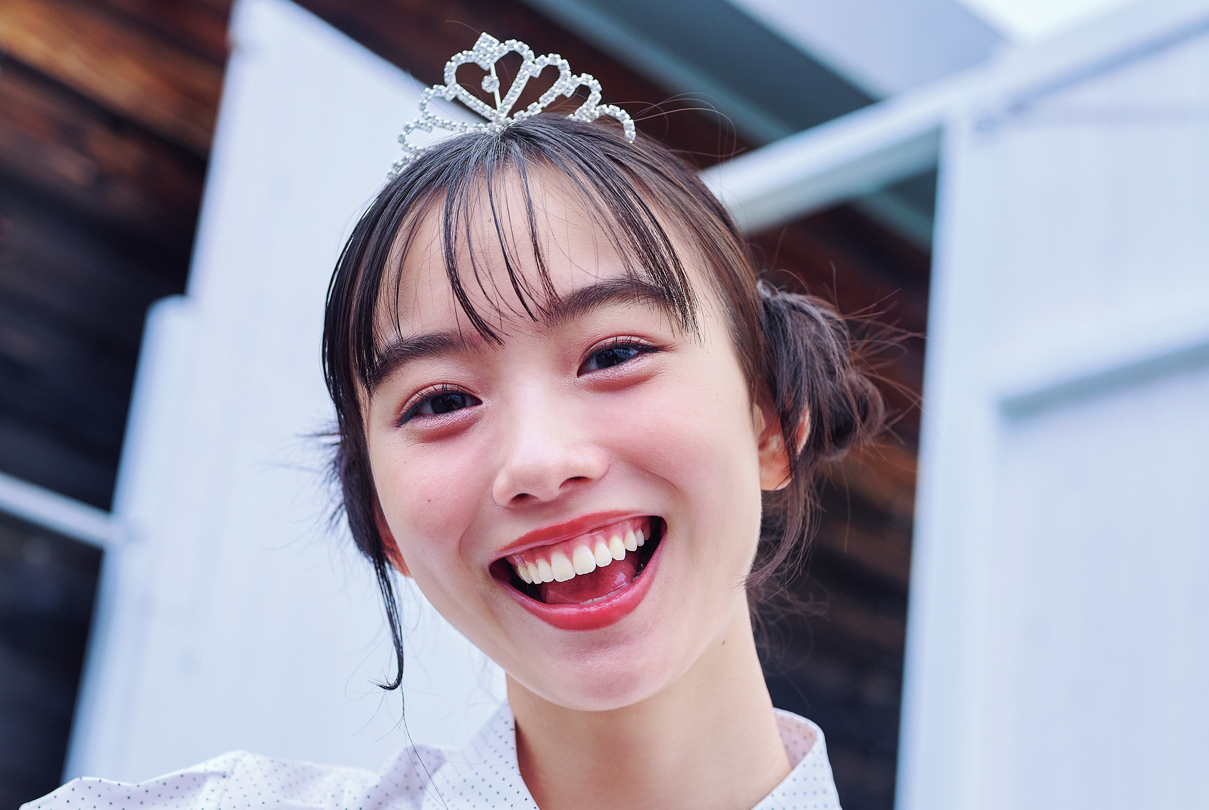 ティアラ＆リンクヘアで気分あげてこ！テーマパークにぴったりのヘアアレHOW TO【イベント別・ヘアアレンジ】