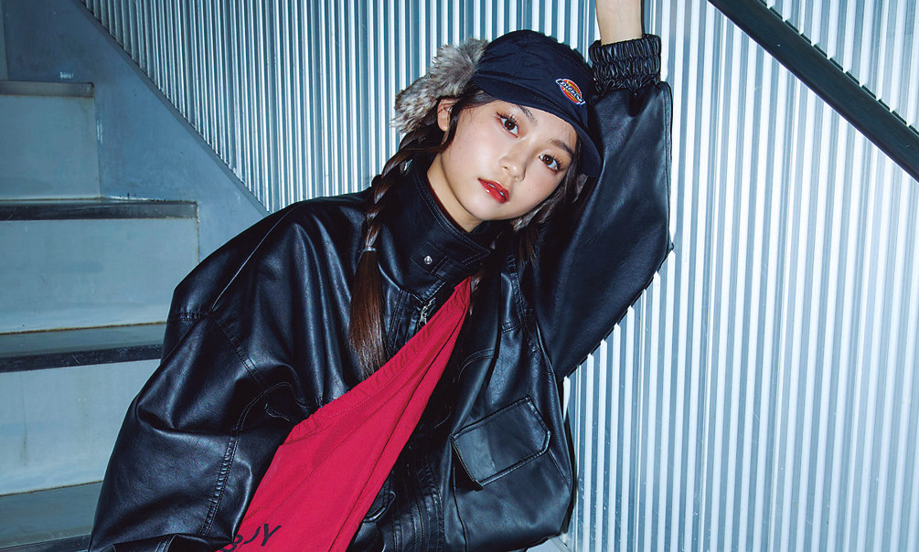 【中島瑠菜・稲光亜依・原田花埜 冬の私服大スナップ】こなれ見え確実！ この冬のさし色は赤一択