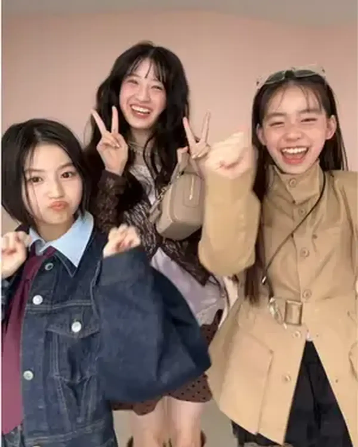 Seventeenの撮影はいつも楽しすぎる〜🥺🎶STモデルの末っ子チーム🤍 #佐々木満音 #川瀬翠子 #岡本望来 #Seventeenモデル #jc @佐々木 満音(みろん) @川瀬 翠子