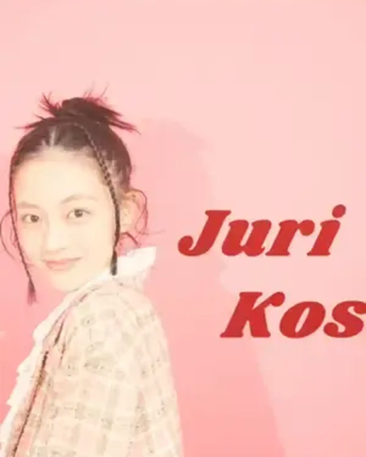 September "COVER"MOVIE 🎥🧡 9月のカバームービーには、秋号の表紙を飾った“じゅったん”こと上坂樹里が登場🐰 秋の風を感じるくすみピンクのチェック柄セットアップで、とびっきりハン