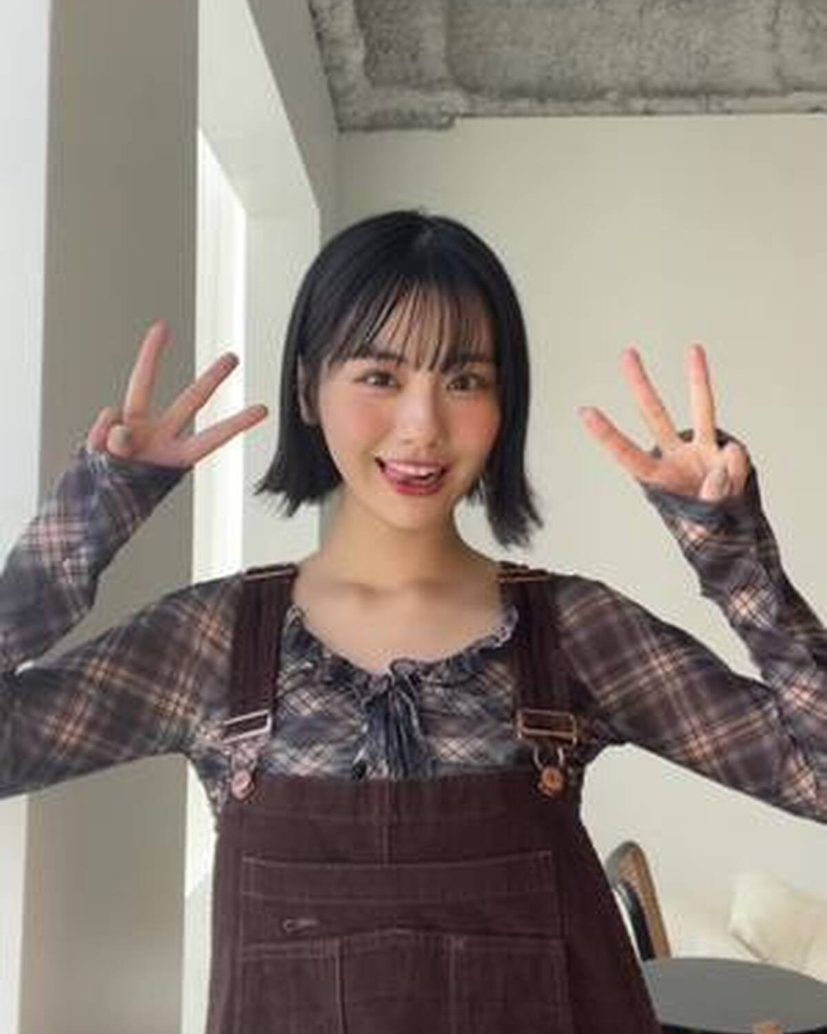 @関谷瑠紀 👼🏻🤎 みんなもう秋服買った？👗  #Seventeen #関谷瑠紀 #秋コーデ #ボブ #コーディネート　