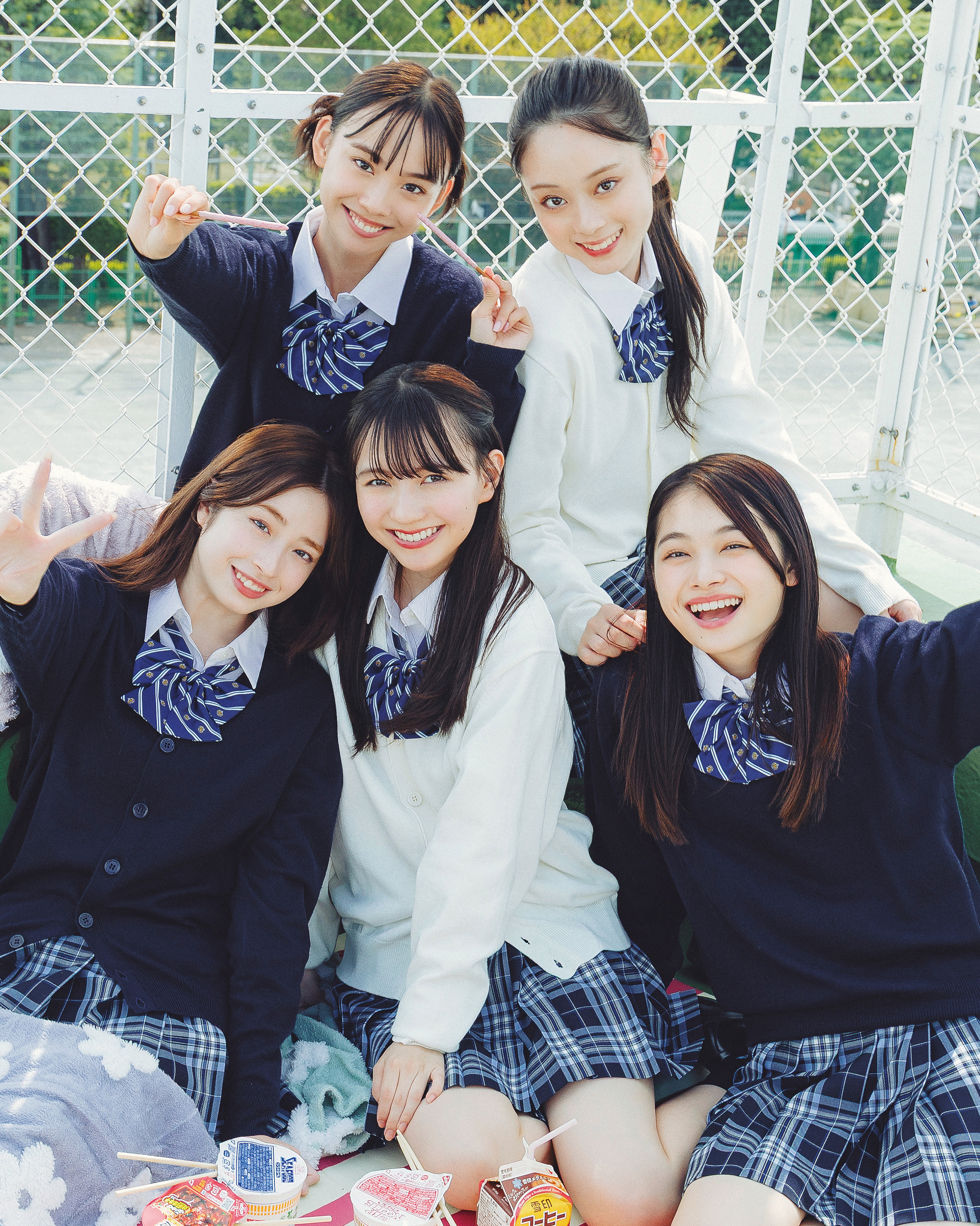 学校内でエモフォト撮りたい！【LJKが卒業までにやりたいアイディア】