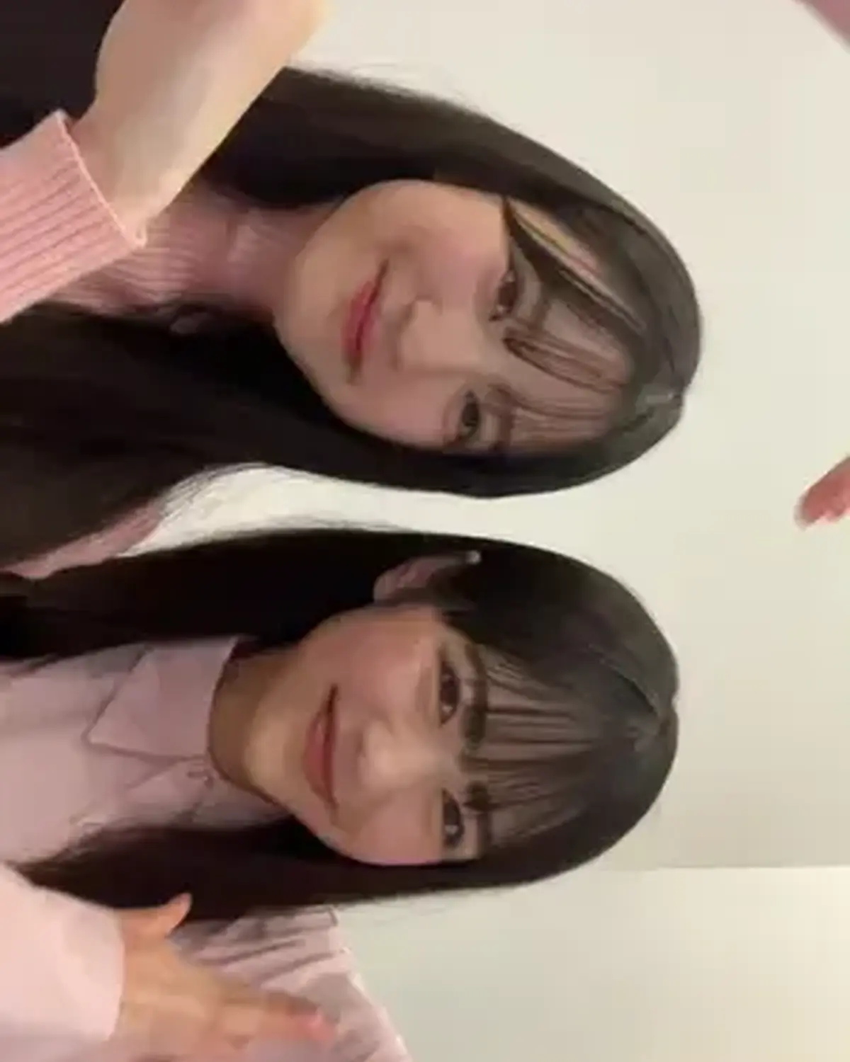 今週もおつかれさまでした👩🏻‍❤️‍👩🏻💖 みんなの週末の予定は〜？🎶 #川瀬翠子 #原田花埜 #jc #jk #高校生　@川瀬 翠子 @原田花埜（はらだはなの）