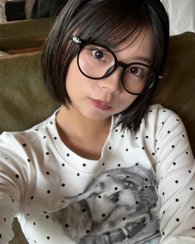【稲光亜依】カフェ巡り☕*°