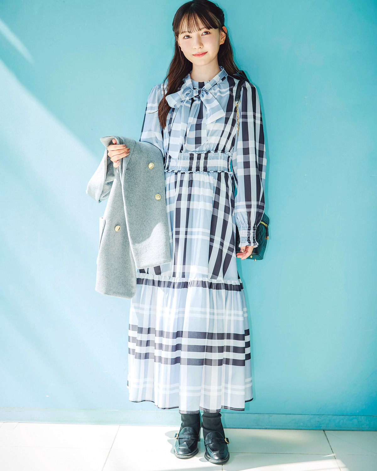 【河村ここあ・森﨑美月・佐藤不二子・佐々木満音 冬の私服大スナップ】主役チェックで冬コーデのテンションアップ！