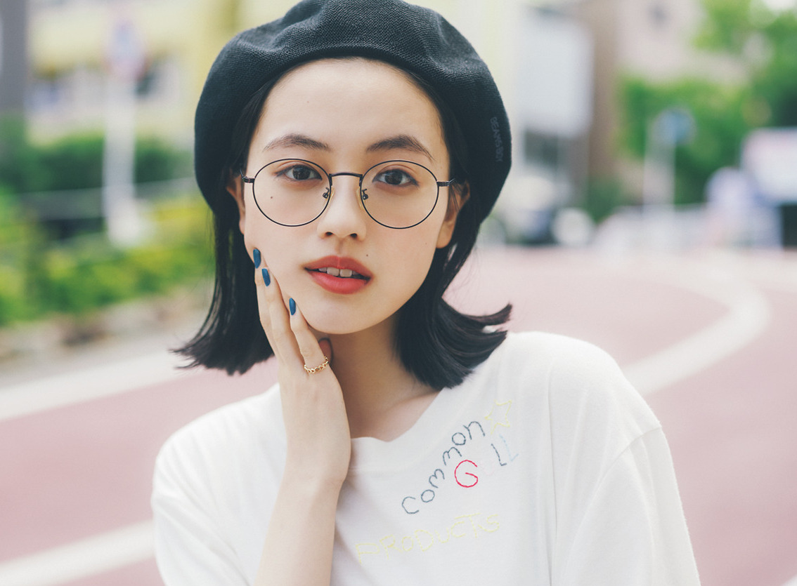 【上坂樹里の私服Tシャツ】じゅったんは刺しゅう入り白Tを愛用してるよ！【夏の推しTシャツSNAP】
