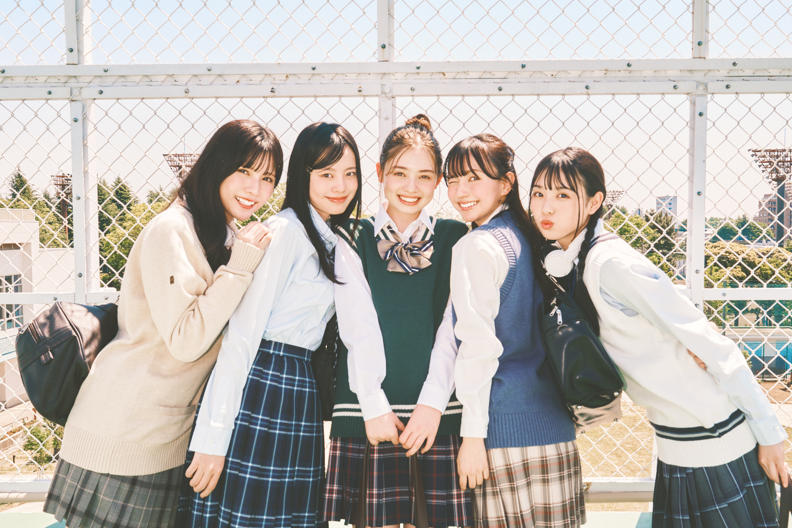 【豪華プレゼントあり】みんなの青春エピソード教えて♡ Seventeen × Rainy。による高校生の「いま」を「うた」にする〈17のうたづくり。〉プロジェクトがSTART!