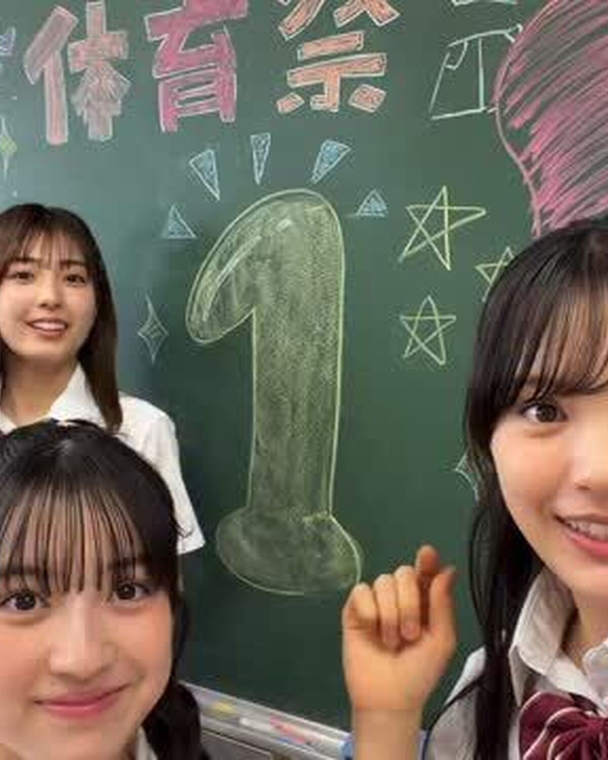 ５月のカバームービーはまほ、うみ、みく、すいこが登場🌈５月のBIGイベントといえば、、、体育祭👭🏻❤️‍🔥今回は体育祭前日～当日までをイメージして撮影してきたよ★　撮影中も実際に声を出してワイワイ大盛