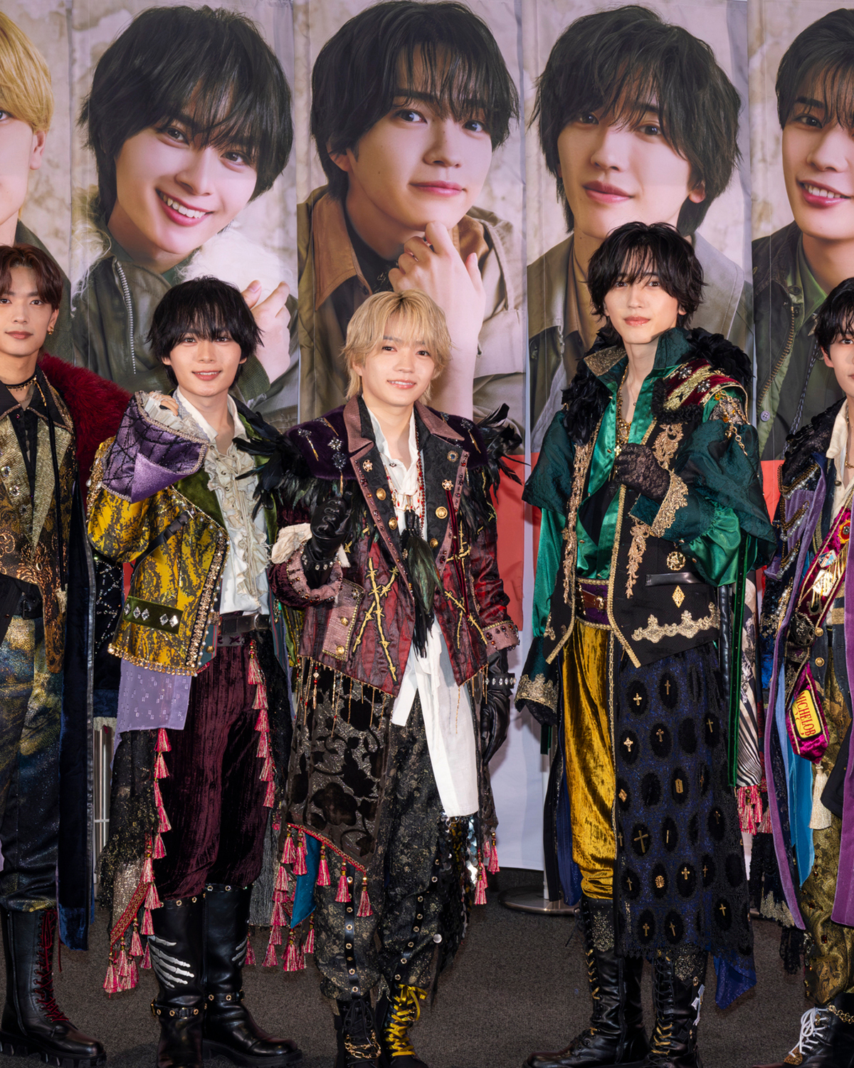 初のドームライブ決定！　喜びと笑いいっぱいの会見に潜入！【なにわ男子 LIVE TOUR 2025 'BON BON VOYAGE'】