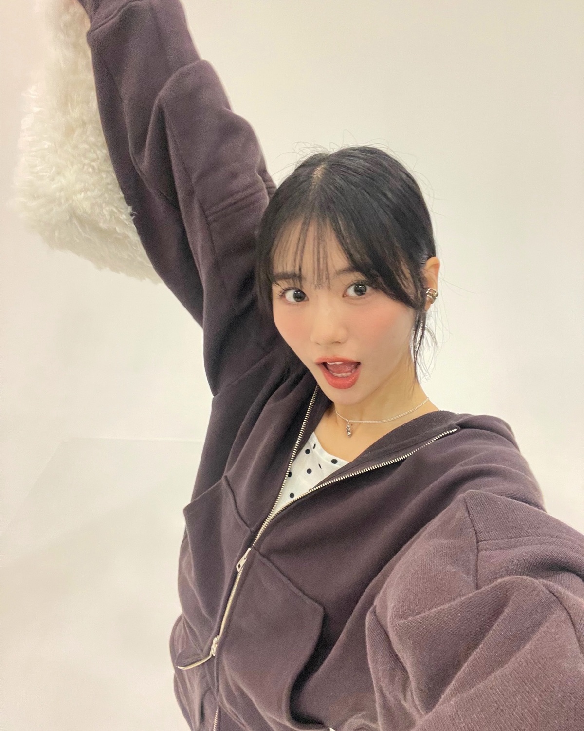 冬もおしゃれな瑠紀👼🏻💓先日投稿したリールの写真バージョン✨冬号ではSTモデル全員の冬私服が見れるよ🧥🧣トレンドをバッチリ押さえてるST㋲たちのオシャレな私服を参考にしてね🎶#Seventeen冬号