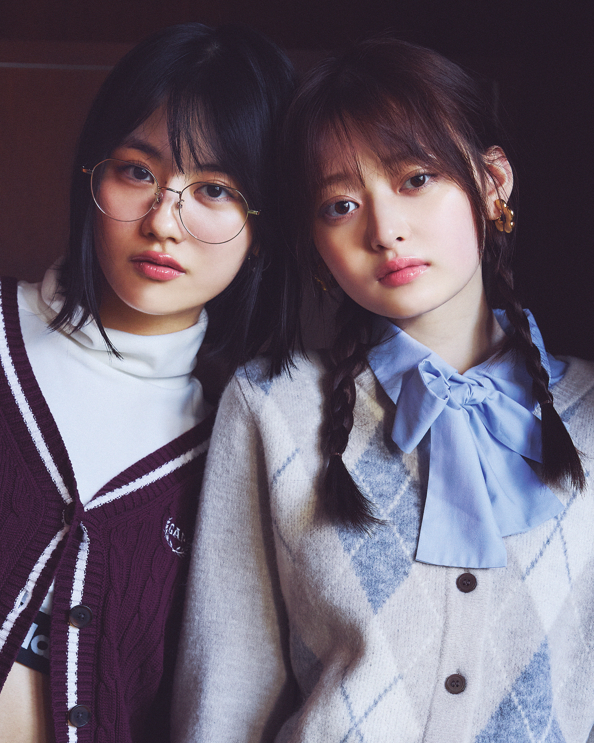 スクール調に可愛さ＆抜け感をプラス♡ プレッピーニット×ミルキーコーラルリップ【ニットとリップのLOVEな関係】