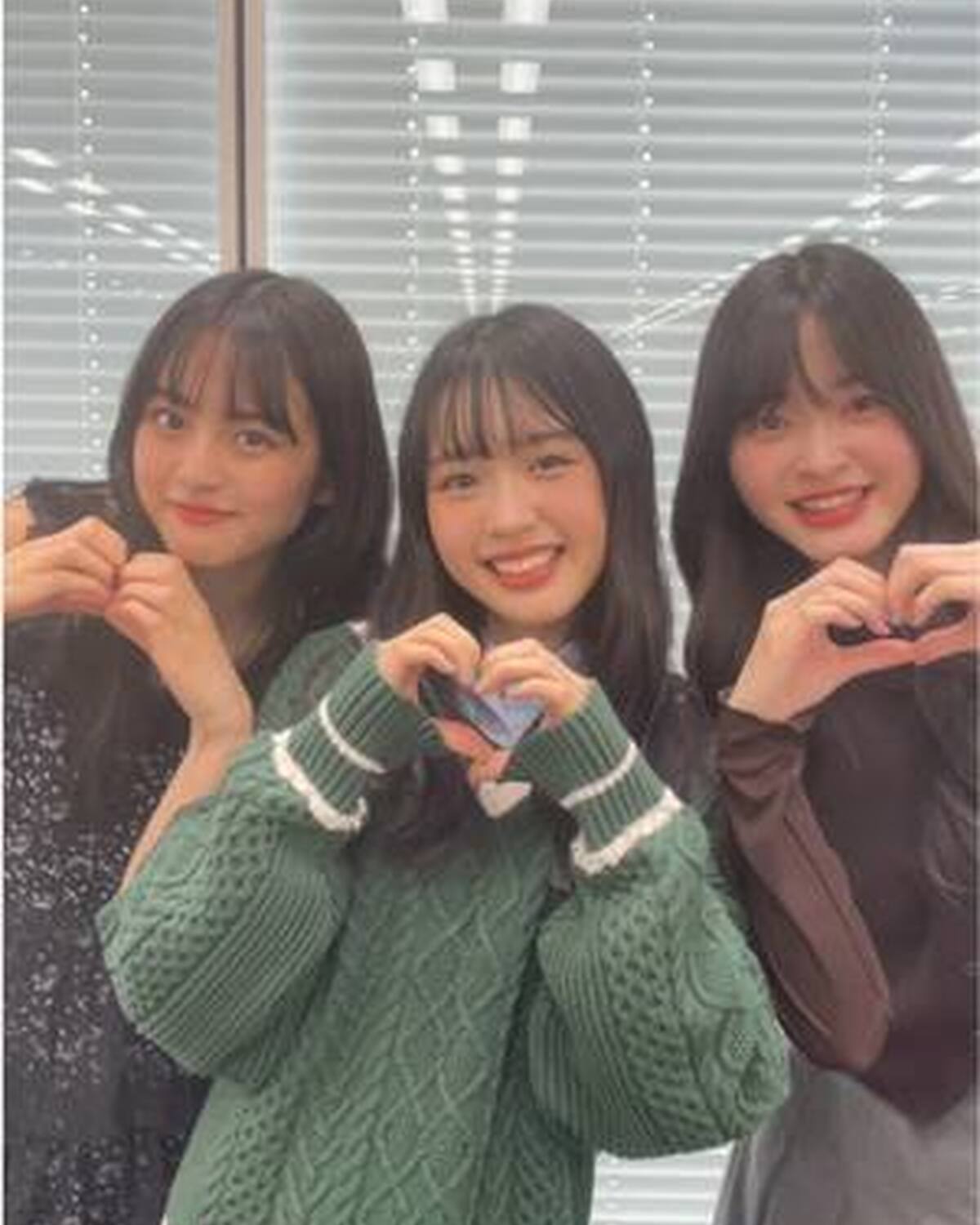 ゆうめりみん👭🏻💗 発売中の秋号見てね〜〜！！！🫶🏻　@みんみ🐣🌙(宮迫翠月)  #Seventeen #セブンティーン #Seventeen秋号 #可愛い女の子 #秋服　