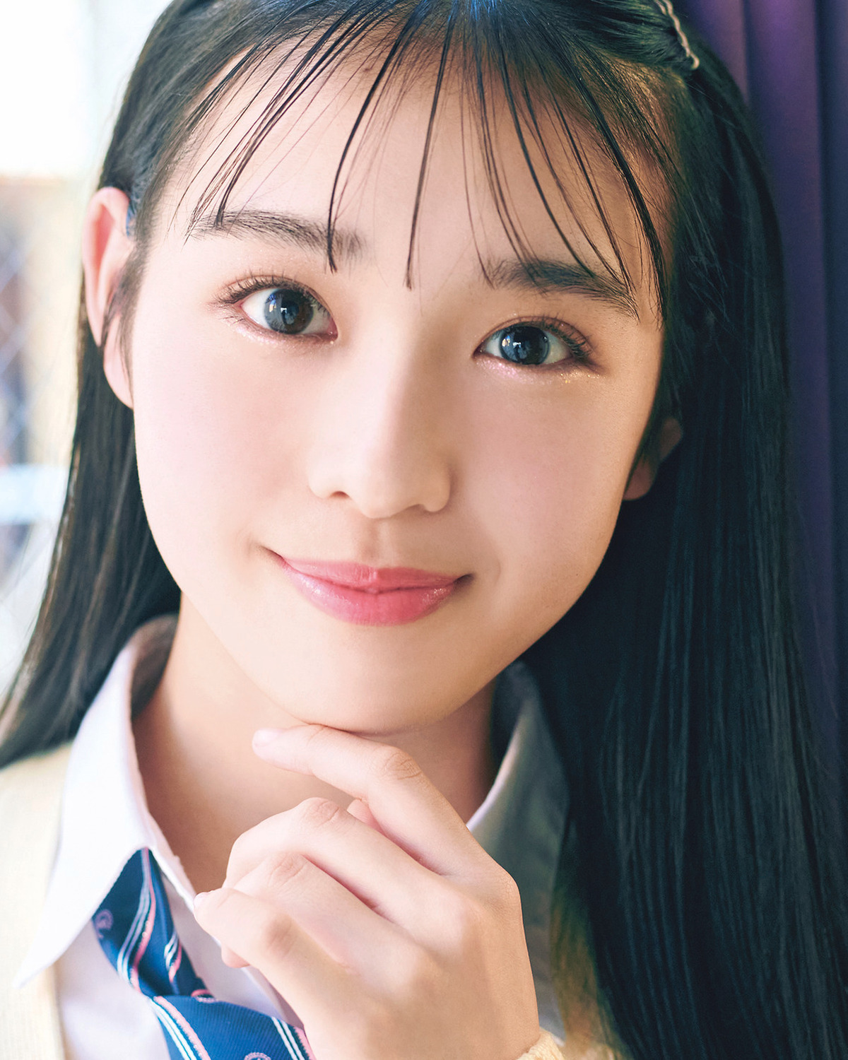 大粒グリッターをプラス１で涙袋爆誕!!【放課後まんきつメイク♥】