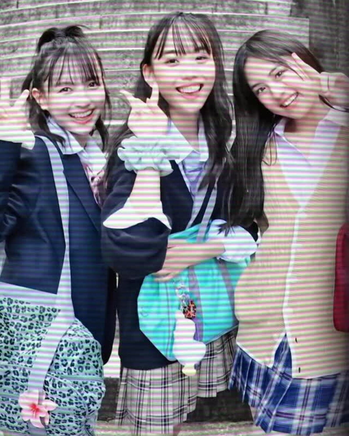 ✧˚₊⋆⸜ 𝔾𝔸𝕃 超❤︎𝕂𝔸𝕎𝔸𝕀𝕀 ⸝⋆₊˚✧最後まで見てね🌺💖#松本麗世 #河村ここあ #竹下優名 #gal #ギャル #れいちゃん#制服 #jk #制服ヘアアレンジ #オフショット #Seve