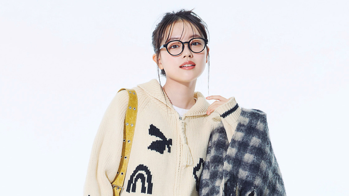 【上坂樹里・入江美沙希・堀口真帆 冬の私服大スナップ】コーデをセンスよく見せるストール使いに注目