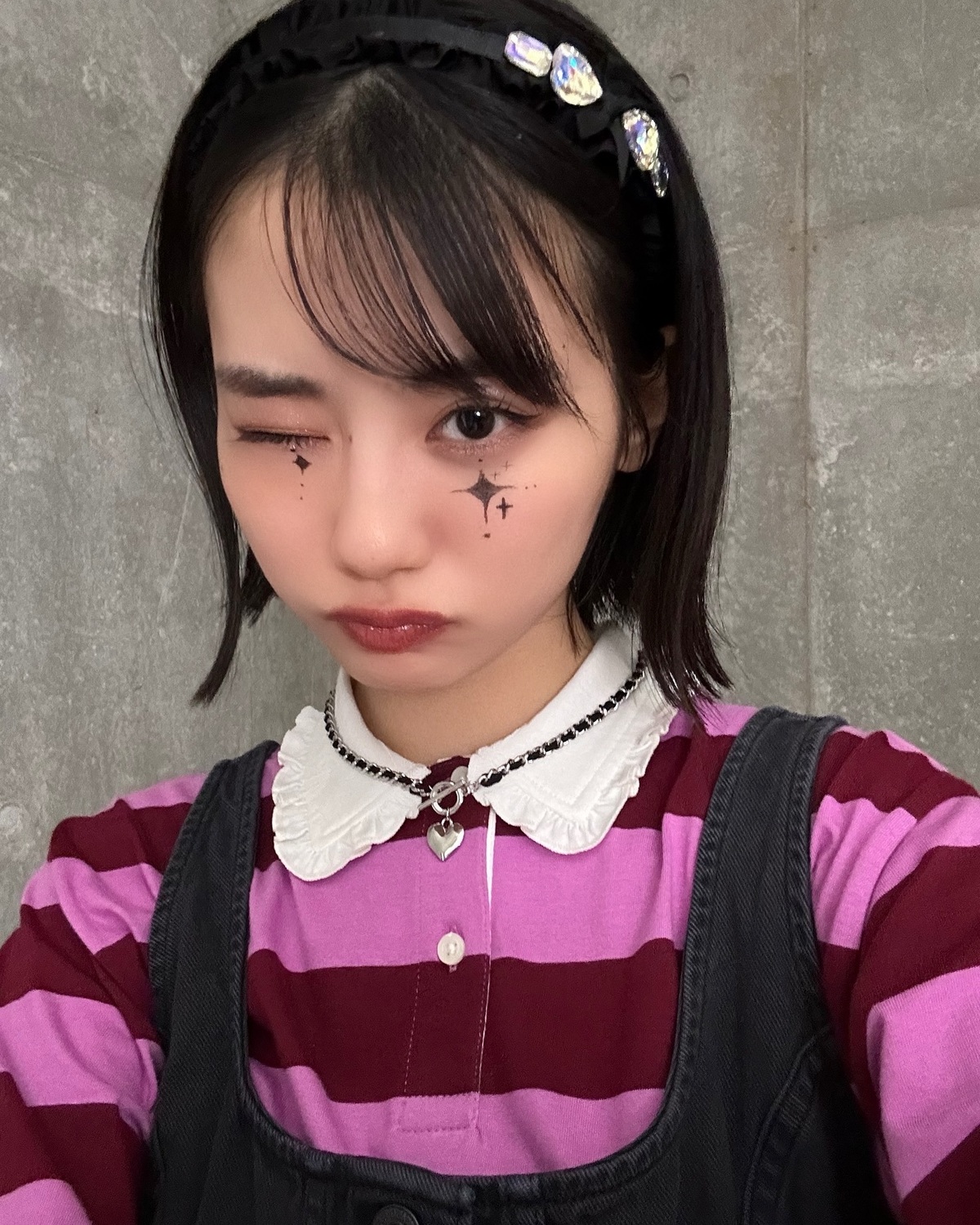 明日はいよいよハロウィン👻🍭ということで今日はるきのオフショットを🐈💜🖤仮装するコもしないコも、みんなも楽しい日を過ごしてね🧛🏻‍♀️🎶#関谷瑠紀 #ハロウィン #Halloween  #仮装 #ハロ