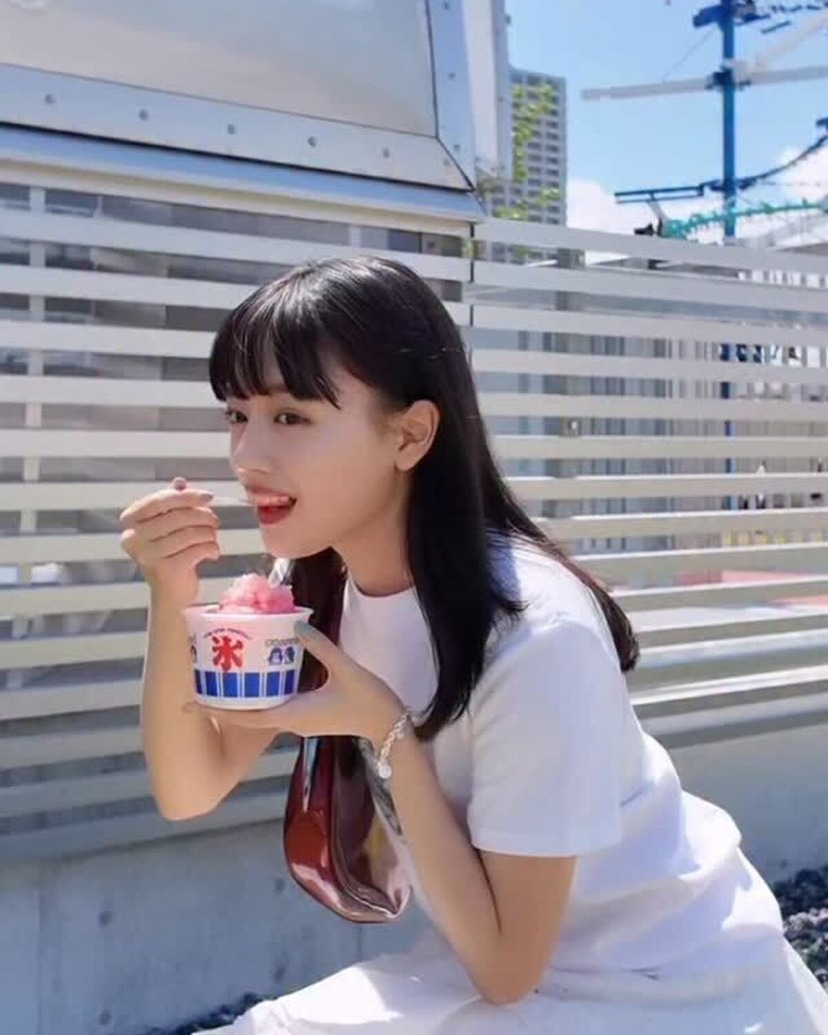 大のかき氷好きというじゅったん👼🏻🍧撮影後にしっかり完食🎶テンション上がってました🥺#Seventeen #セブンティーン #ST夏号 #雑誌 #ファッション雑誌 #Seventeen夏号 #sgds