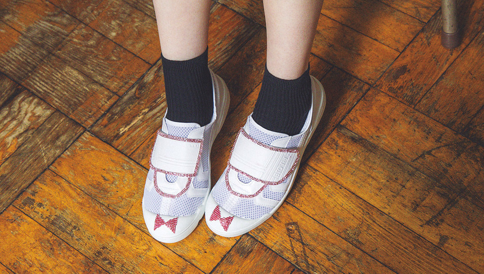 うわばきデコ、バラクラバ巻き…差がつく制服テクまとめ【盛れる制服着こなしアイディア】