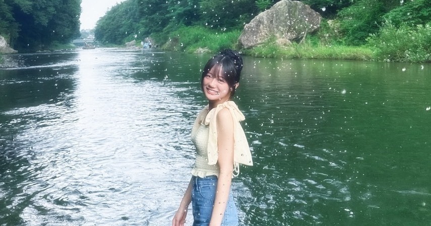 【中島瑠菜】川で夏を満喫！