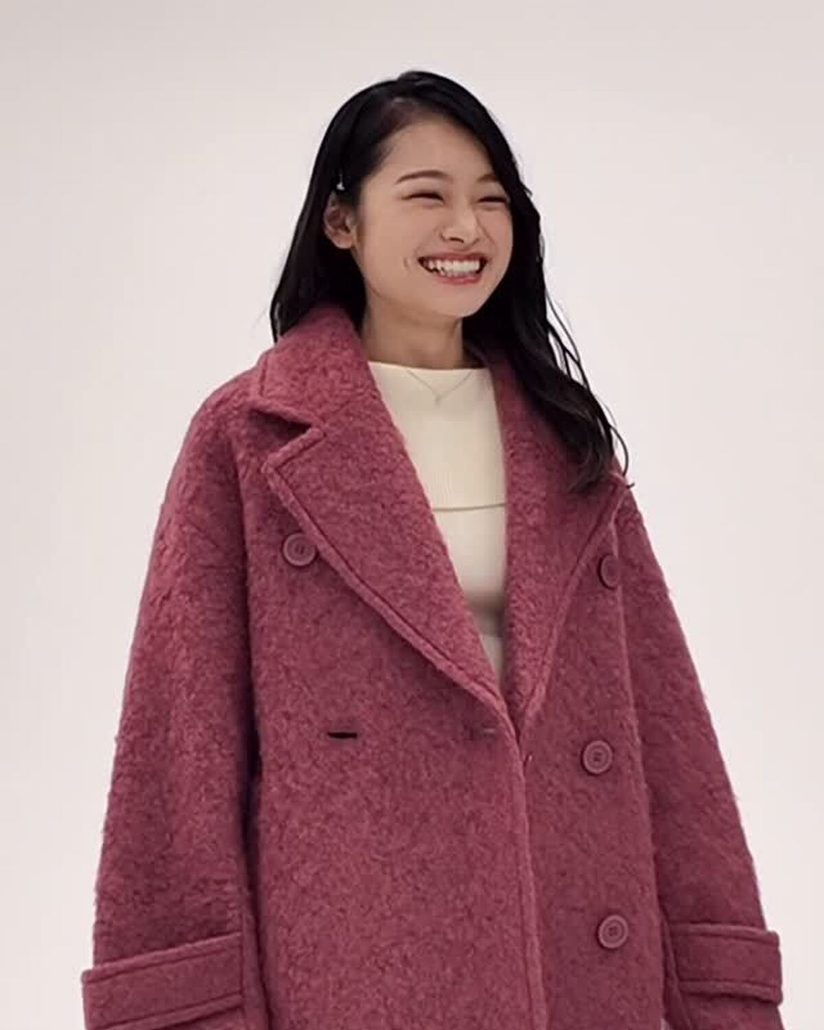 琉衣の冬私服は大人っぽくシンプルにまとめるのが気分☃️🖤撮影中の全力るいスマイルがかわいすぎてきゅん🥺💘#月島琉衣 #ラストマン #jk #STモデル #Seventeenモデル