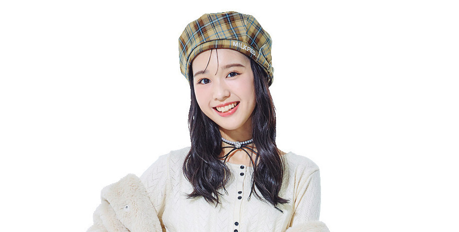 【森﨑美月・河村ここあ・宮迫翠月・岡本望来 冬の私服大スナップ】ベレーやヘアアクセ、顔まわりを盛るおしゃれ小物