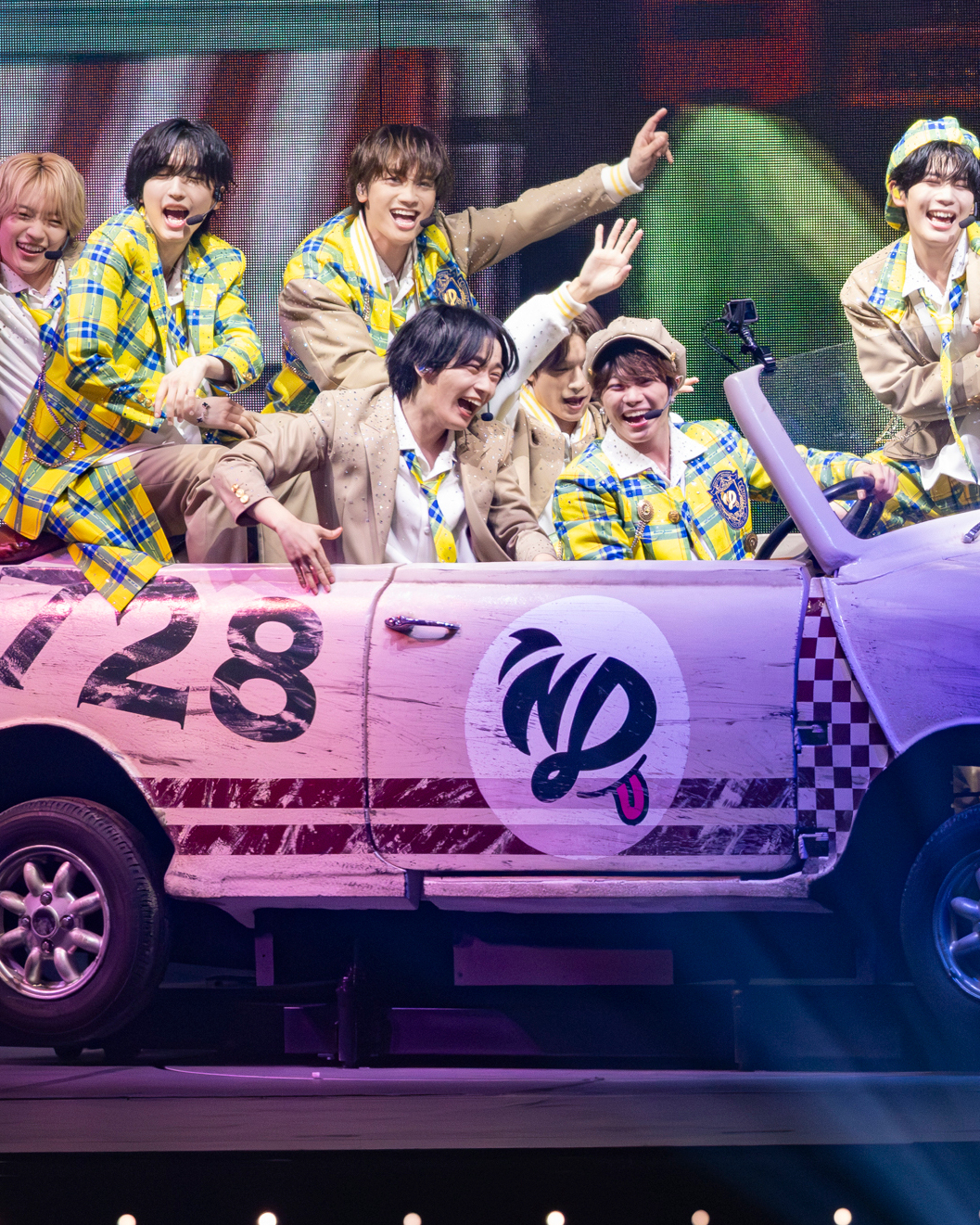 なにわ男子と過ごす最高の夏！　横浜アリーナ公演をレポ！【なにわ男子 LIVE TOUR 2025 'BON BON VOYAGE'】