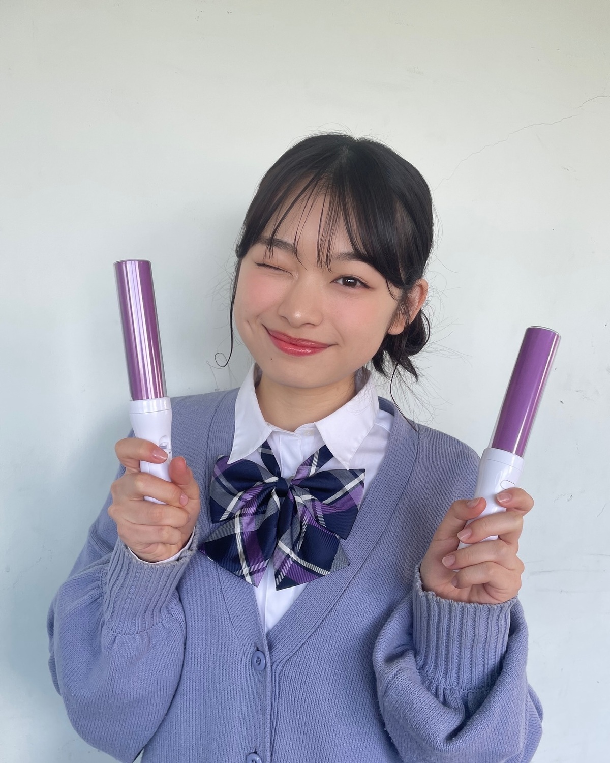 琉衣の推し活体験🥺💜💜ノリノリでサイネージを振ってたよ🤣🎵#Seventeen #セブンティーン #ST #雑誌 #ファッション雑誌 #月島琉衣 #美少女 #春コーデ #春服 #可愛い女の子 #ヘアア