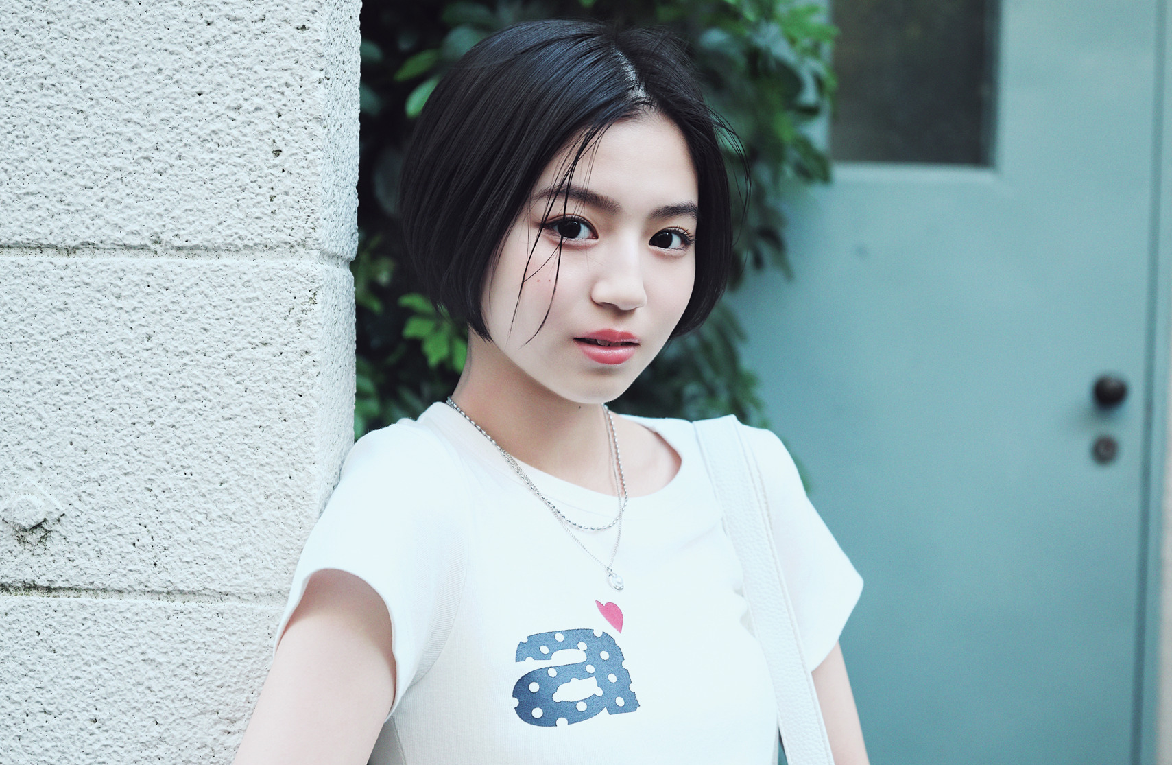 【佐々木満音の私服Tシャツコーデ】Tシャツのロゴがフレンチマリンのアイコン♡【夏の推しTシャツSNAP】