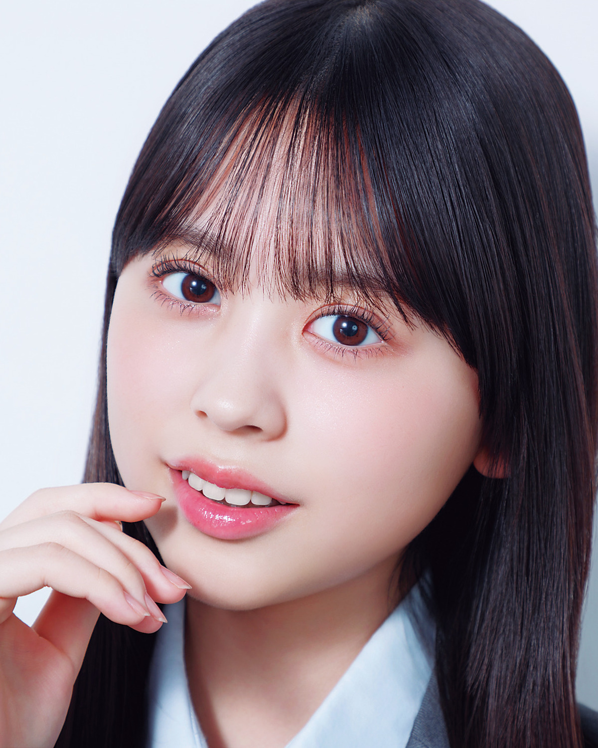 梶原叶渚と一緒にチェック！ストレートアイロンの使い方【目指せ王道のサラストヘア！】
